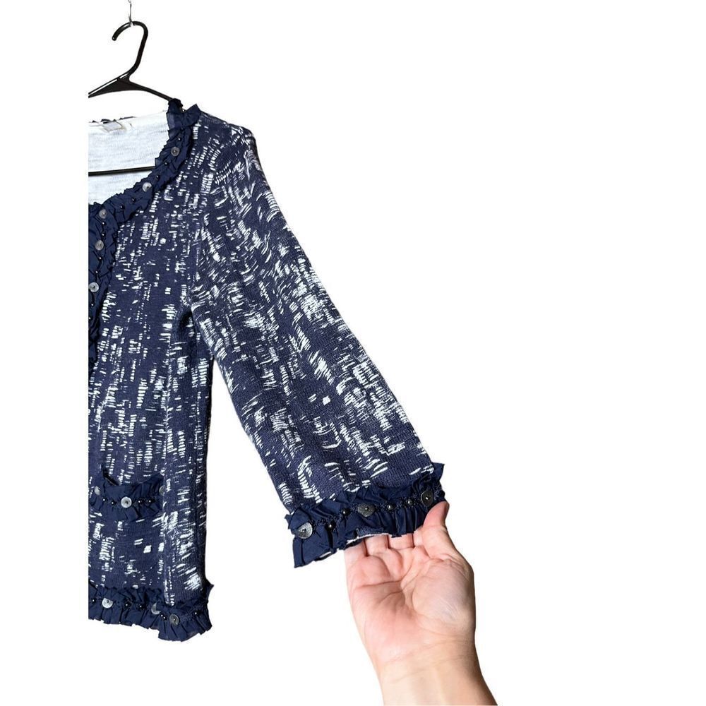 Chico’s Ruffle button front Cardigan Sweater‎ Size Medium - Picture 4 of 8